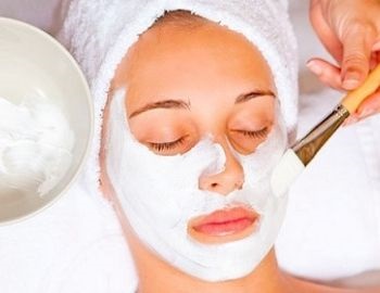 apl�cate una mascarilla