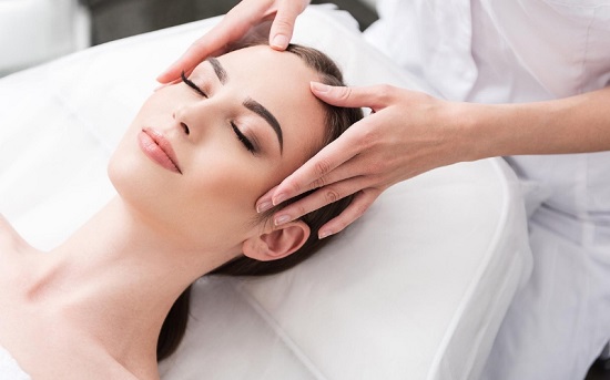 relaja los m�sculos de tu cutis con un masaje